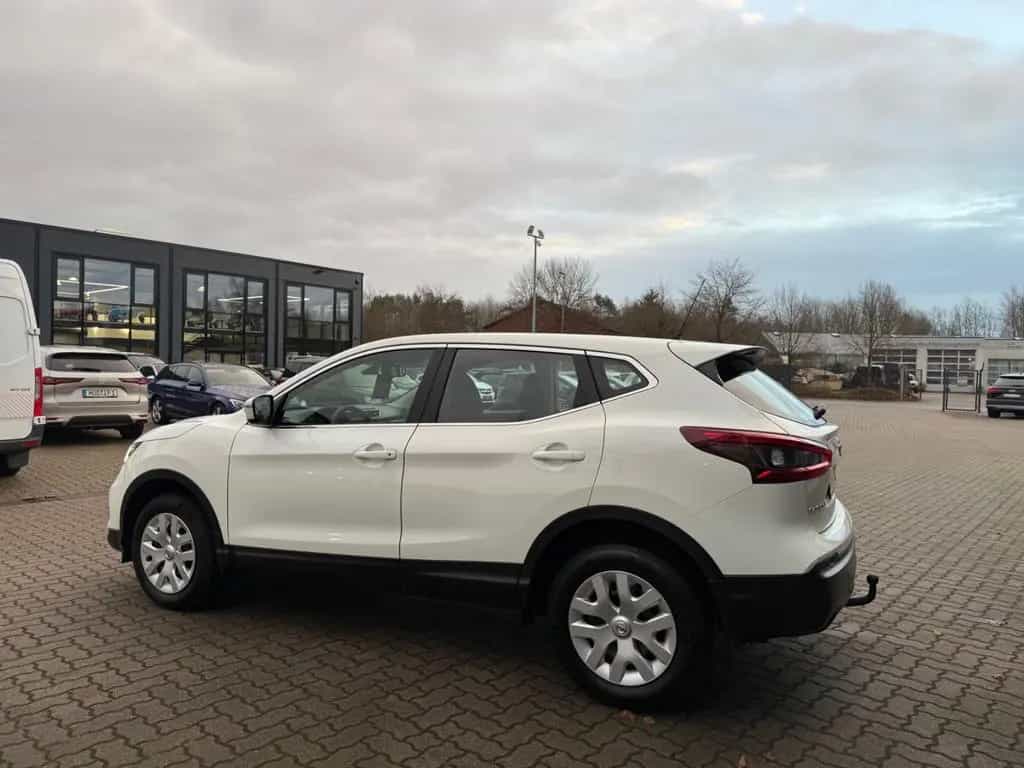 Nissan Qashqai Visia*SHZ*PDC*FSP*AHK*TEMPOMAT*TÜV NEU* 07/2019-photo-33
