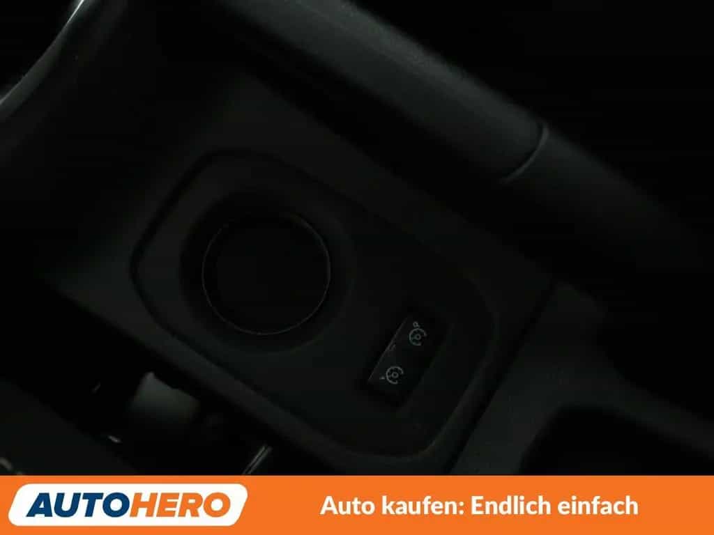Dacia Duster 1.3 TCe Prestige*NAVI*CAM*TEMPO*SHZ*ALU* 11/2019-photo-24