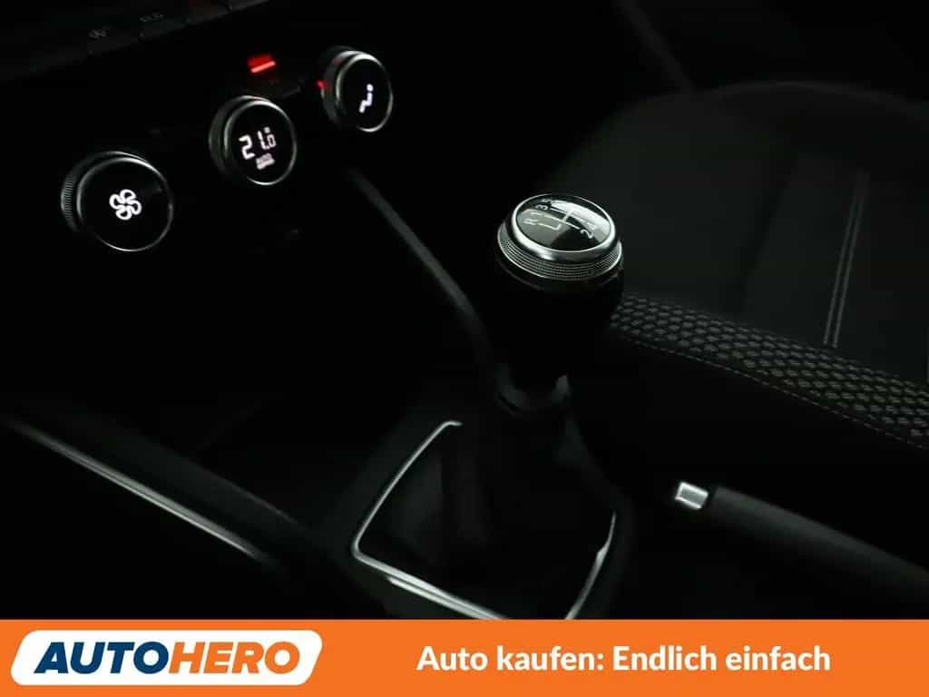 Dacia Duster 1.3 TCe Prestige*NAVI*CAM*TEMPO*SHZ*ALU* 11/2019-photo-25