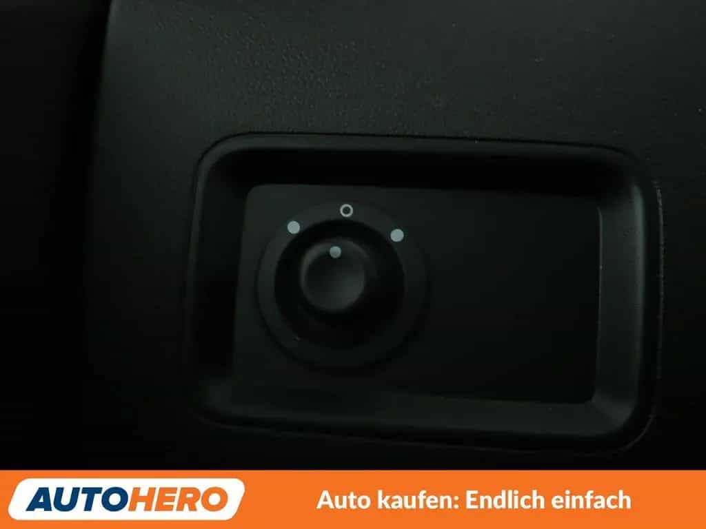 Dacia Duster 1.3 TCe Prestige*NAVI*CAM*TEMPO*SHZ*ALU* 11/2019-photo-29