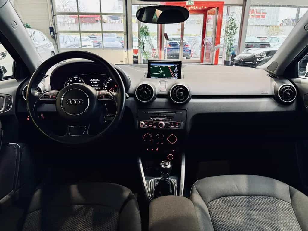Audi A1 Sport S line |LED|SHZ|NAVI| 10/2016-photo-10