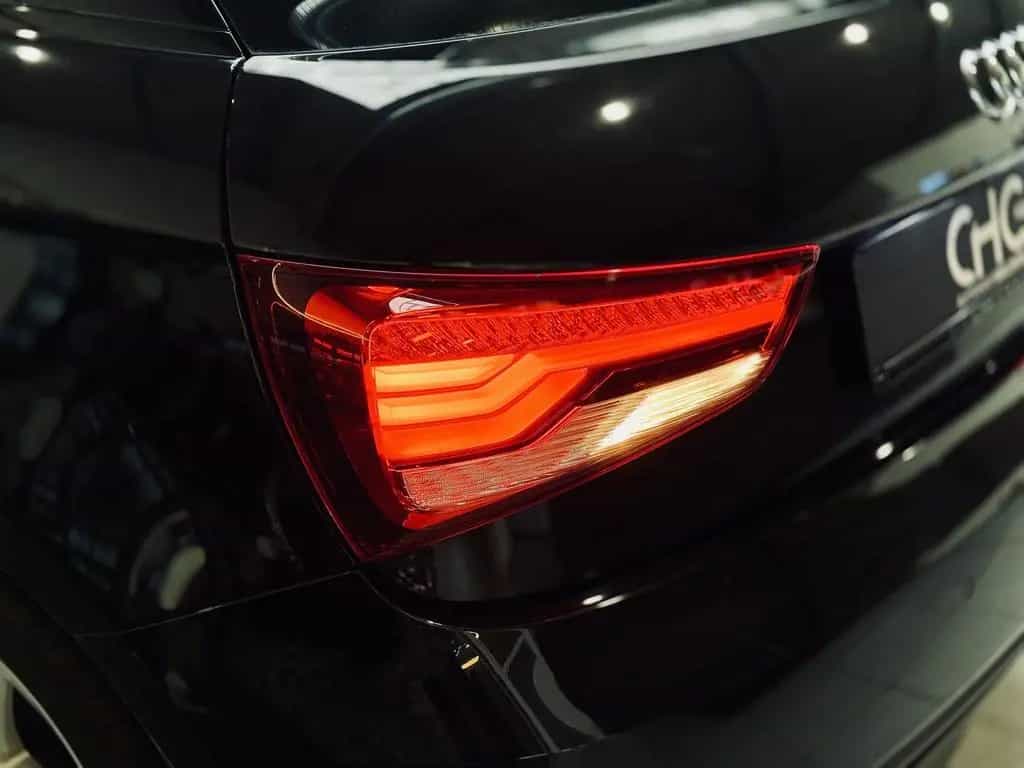 Audi A1 Sport S line |LED|SHZ|NAVI| 10/2016-photo-14
