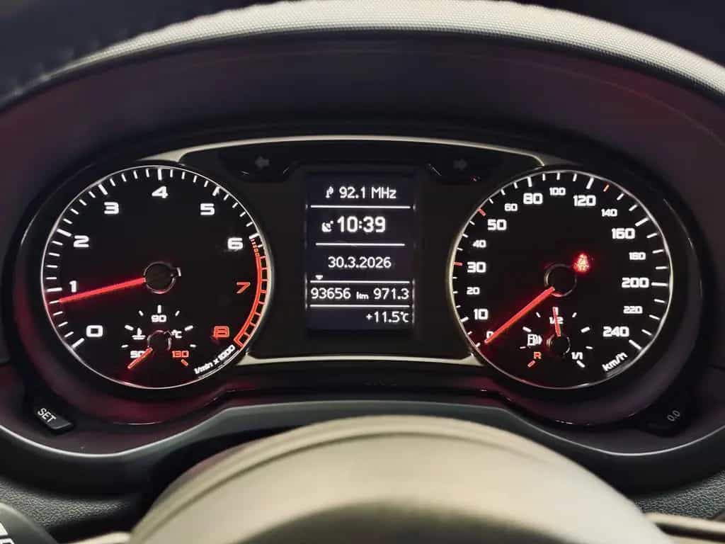 Audi A1 Sport S line |LED|SHZ|NAVI| 10/2016-photo-18