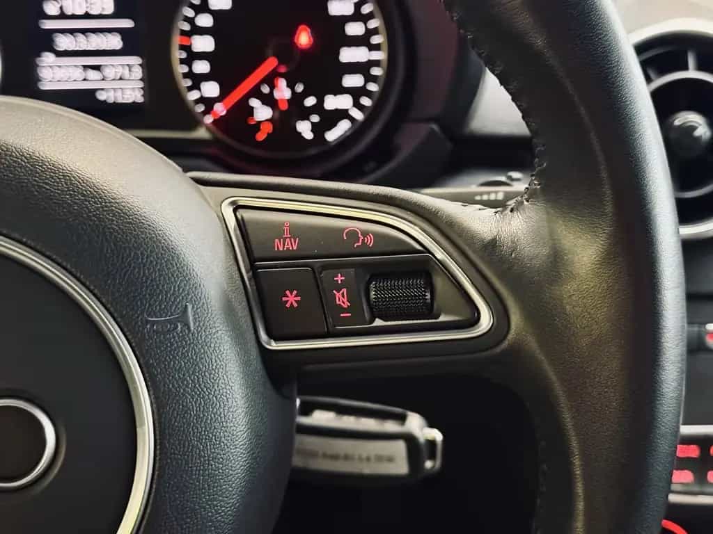 Audi A1 Sport S line |LED|SHZ|NAVI| 10/2016-photo-19