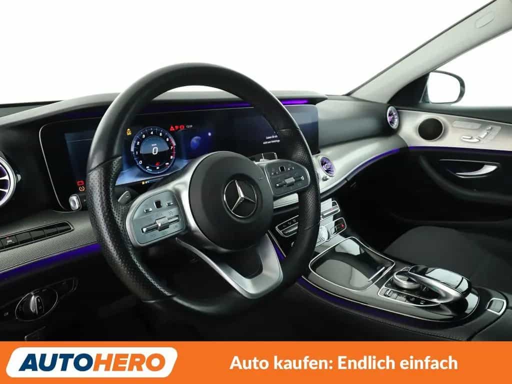 Mercedes-Benz E-Class 200 Avantgarde Aut.*LED*NAVI*TEMPO*CAM*PDC*SHZ 09/2017-photo-10