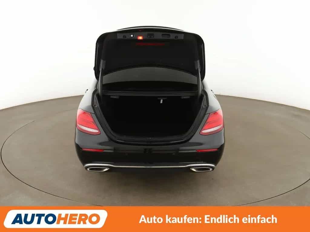 Mercedes-Benz E-Class 200 Avantgarde Aut.*LED*NAVI*TEMPO*CAM*PDC*SHZ 09/2017-photo-16