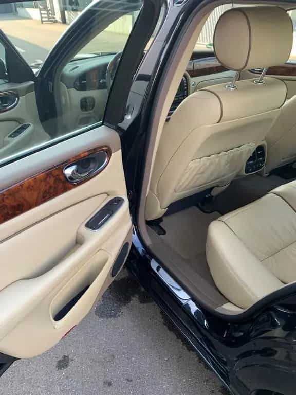 Jaguar XJ6 2.7 Liter Diesel Executive Topzustand 09/2006-photo-12