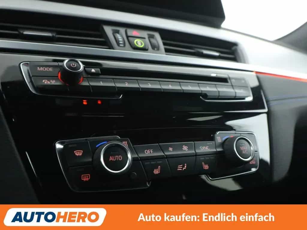 BMW X2 xDrive 20i M Sport Aut.*NAVI*HUD*LED*ACC* 09/2019-photo-25