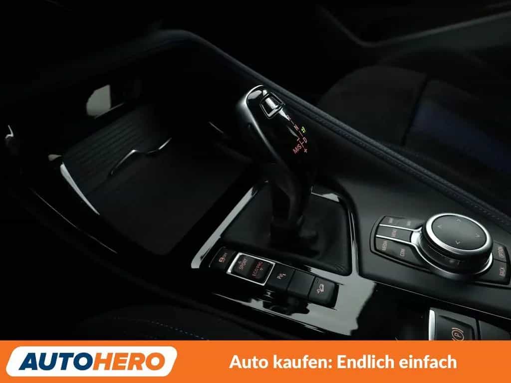 BMW X2 xDrive 20i M Sport Aut.*NAVI*HUD*LED*ACC* 09/2019-photo-28