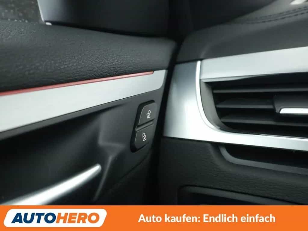 BMW X2 xDrive 20i M Sport Aut.*NAVI*HUD*LED*ACC* 09/2019-photo-33