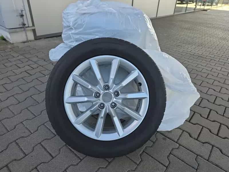 Audi Q3 2.0TDI 150PS 8*Alu/AHK/Navi/Xenon/Keyless 08/2016-photo-22