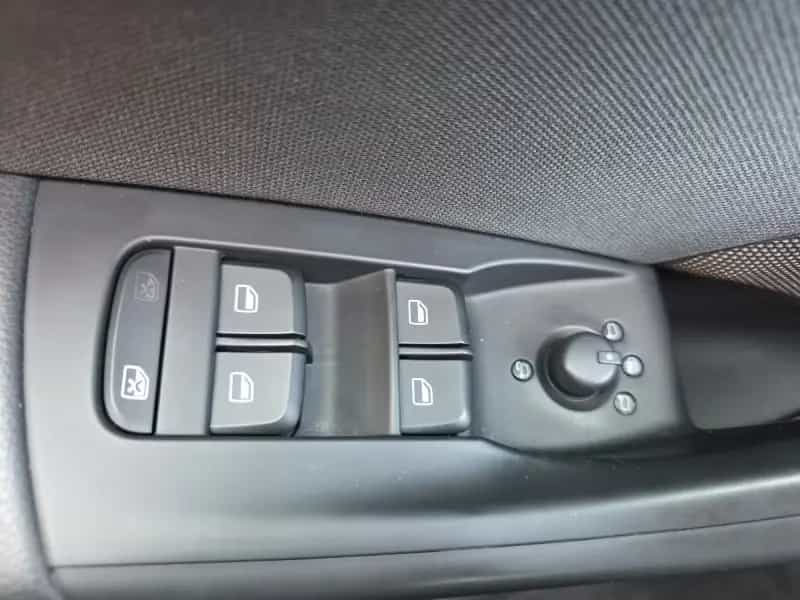 Audi Q3 2.0TDI 150PS 8*Alu/AHK/Navi/Xenon/Keyless 08/2016-photo-26
