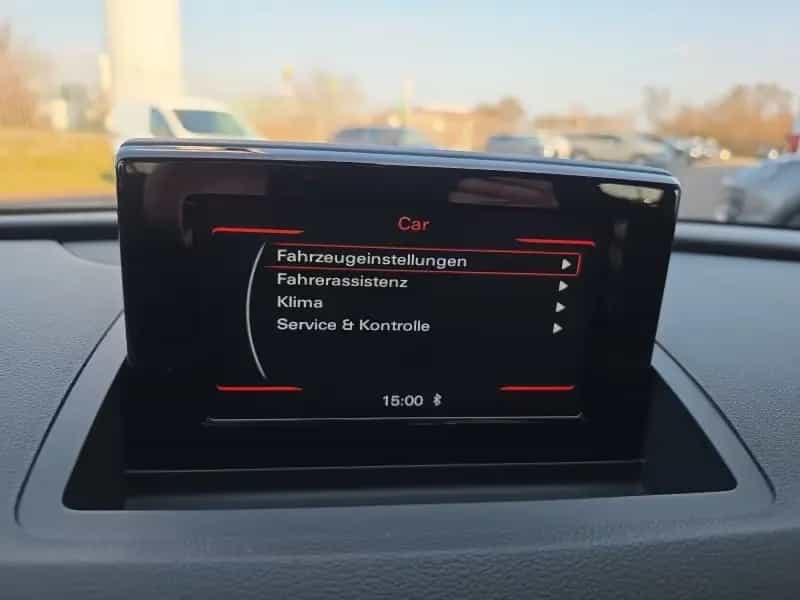 Audi Q3 2.0TDI 150PS 8*Alu/AHK/Navi/Xenon/Keyless 08/2016-photo-32