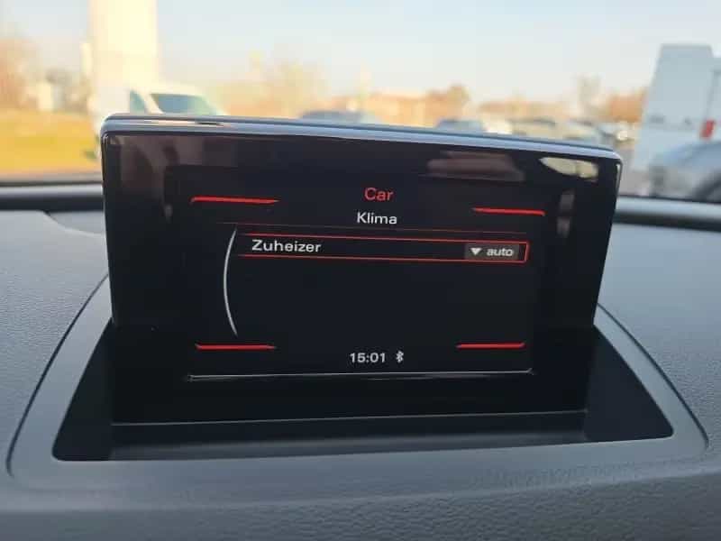 Audi Q3 2.0TDI 150PS 8*Alu/AHK/Navi/Xenon/Keyless 08/2016-photo-35