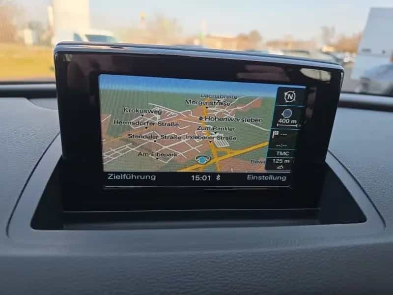 Audi Q3 2.0TDI 150PS 8*Alu/AHK/Navi/Xenon/Keyless 08/2016-photo-38