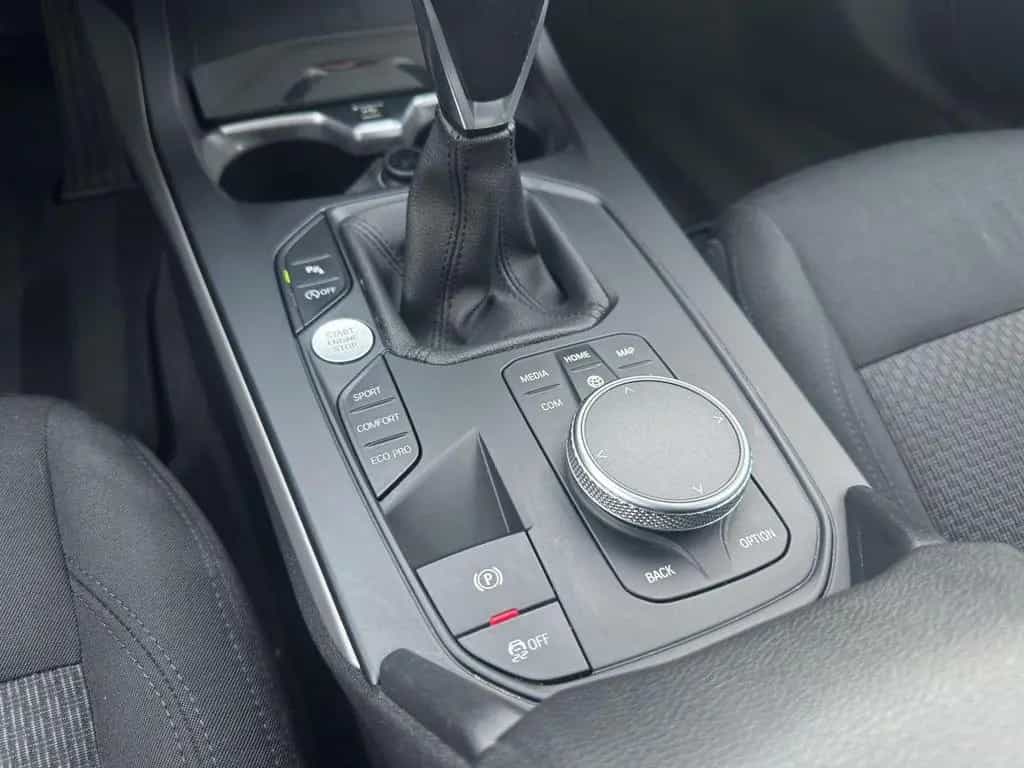 BMW 1 Series 118i LED/Pano/SHZ/Carplay/Virco/Kam 09/2019-photo-17