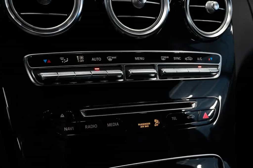 Mercedes-Benz C-Class AMG |AMG PERF. AGA|NIGHT-PAKET|MATT-LACK 05/2017-photo-32