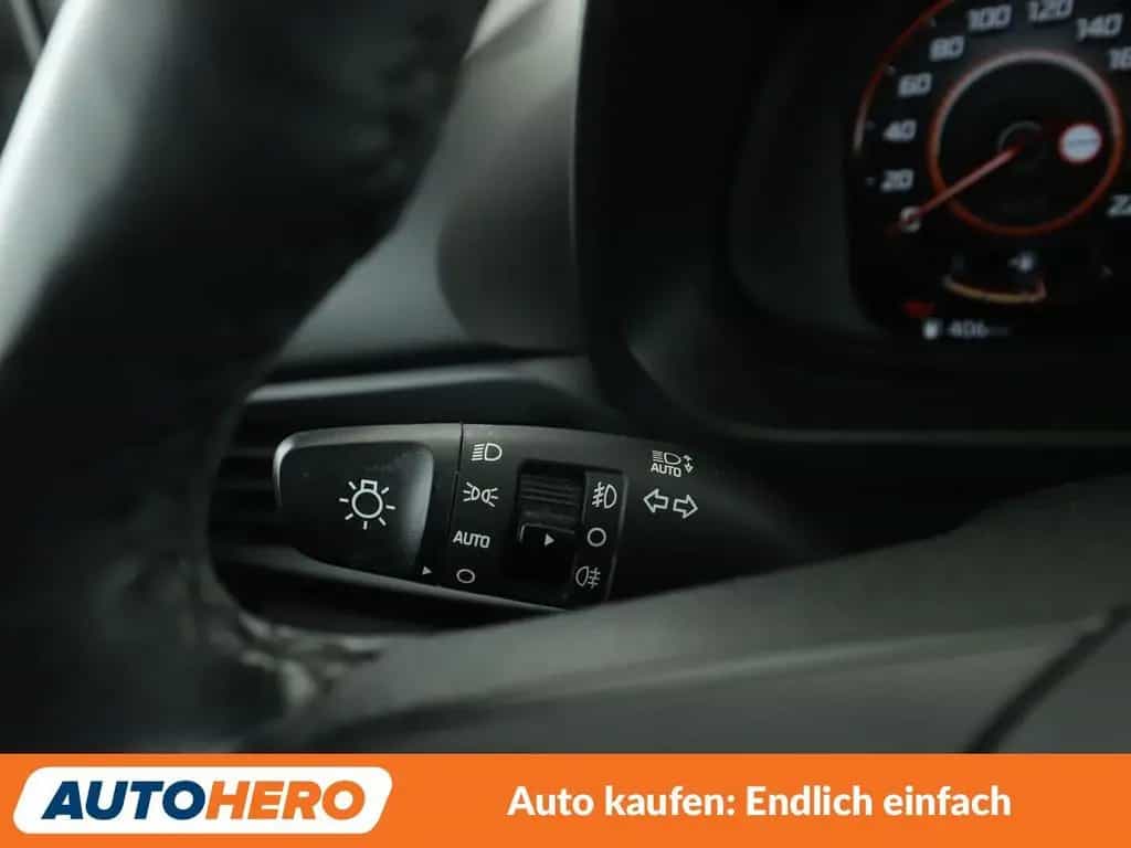 Hyundai i20 1.0 T-GDI Mild-Hybrid Trend *NAVI*LED*CAM* 12/2020-photo-31