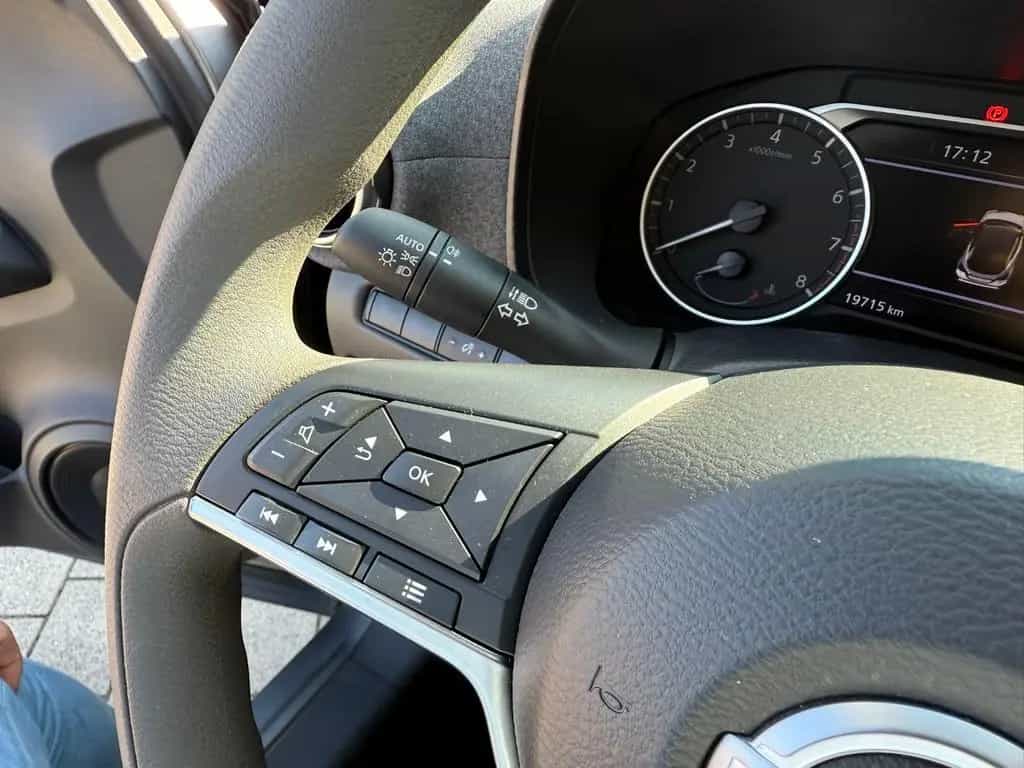 Nissan Juke 1.0 DIG-T Acenta Navi Winter Sitzheizung 12/2024-photo-9
