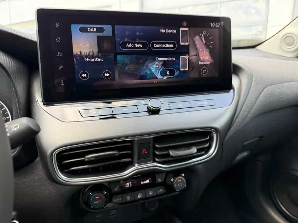 Nissan Juke 1.0DIG-T Acenta Komfort Paket AppleCarplay 12/2024-photo-9