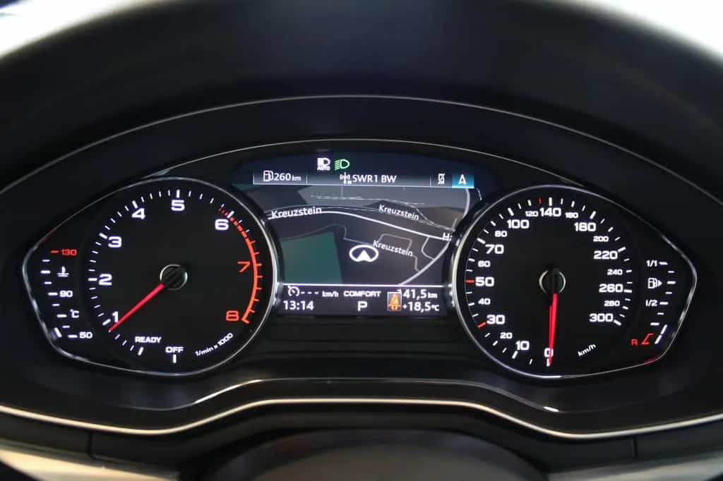 Audi A4 Avant 40 TFSI S tronic quattro S line sport 12/2022-photo-14