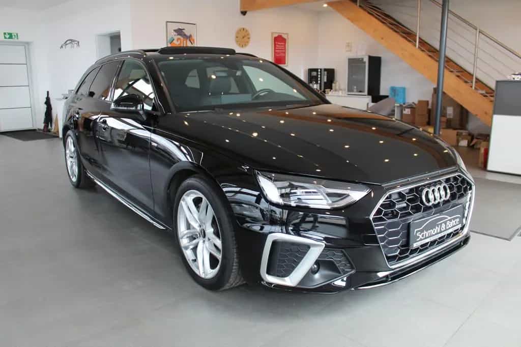 Audi A4 Avant 40 TFSI S tronic quattro S line sport 12/2022-photo-2
