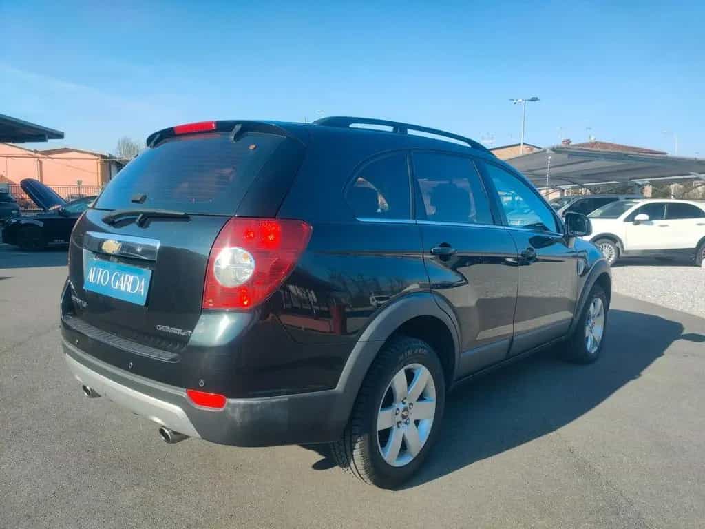 Chevrolet Captiva 2.0 VCDi 2WD 7 POSTI NEOPATENT 08/2010-photo-7
