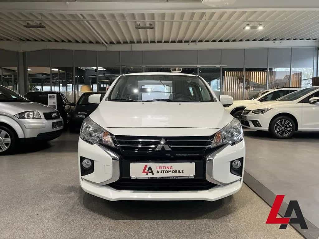 Mitsubishi Space Star 1,0 70 PS KLIMAANLAGE SERVOLENKUNG AB 03/2021-photo-1