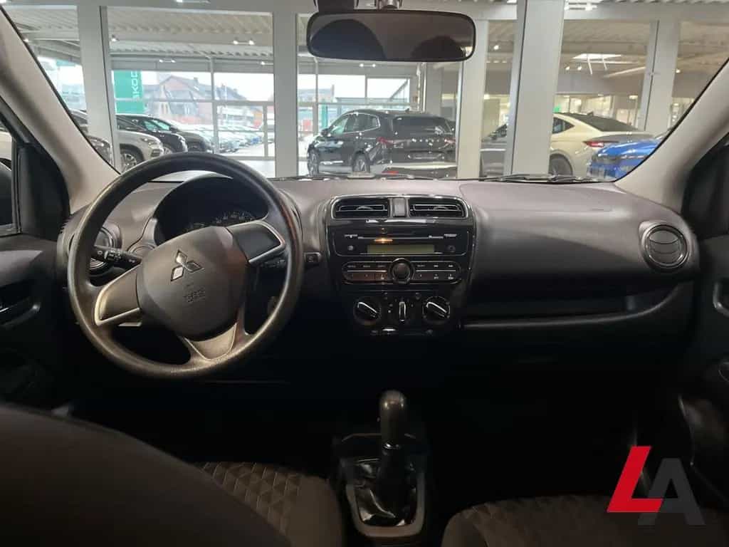 Mitsubishi Space Star 1,0 70 PS KLIMAANLAGE SERVOLENKUNG AB 03/2021-photo-10