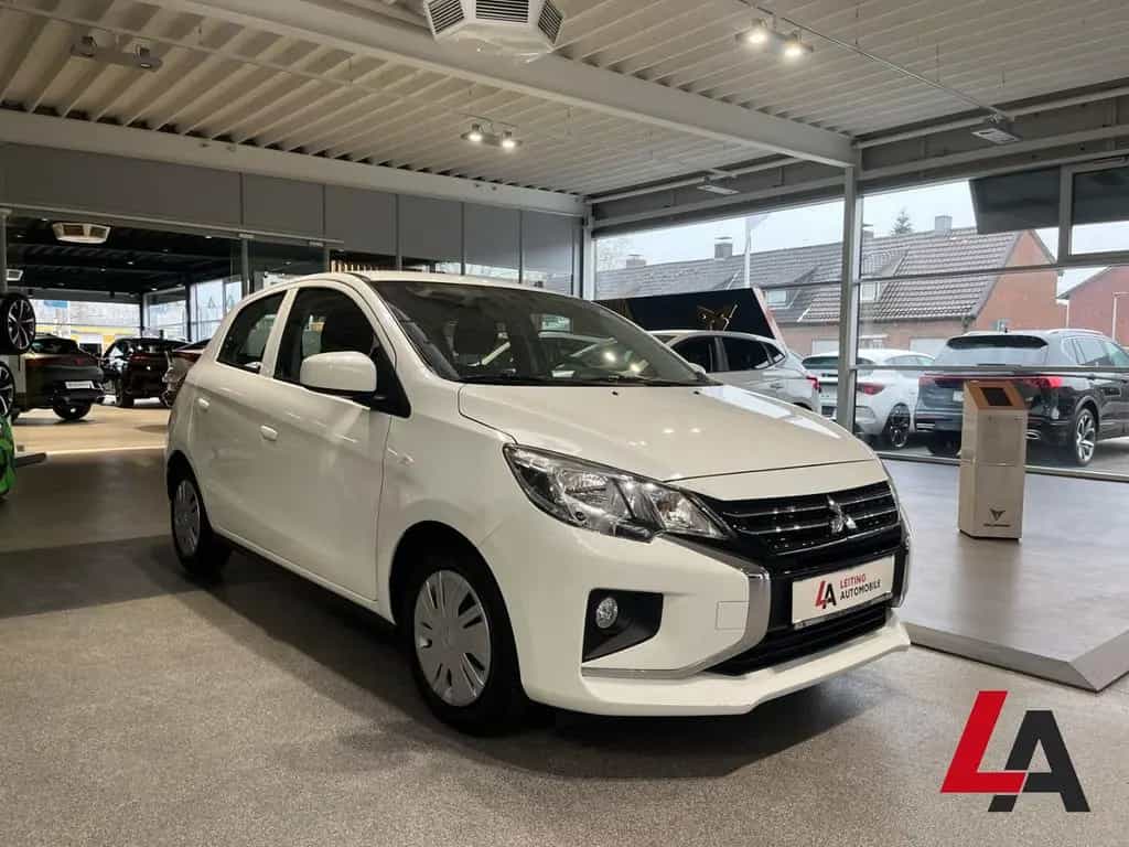 Mitsubishi Space Star 1,0 70 PS KLIMAANLAGE SERVOLENKUNG AB 03/2021-photo-2