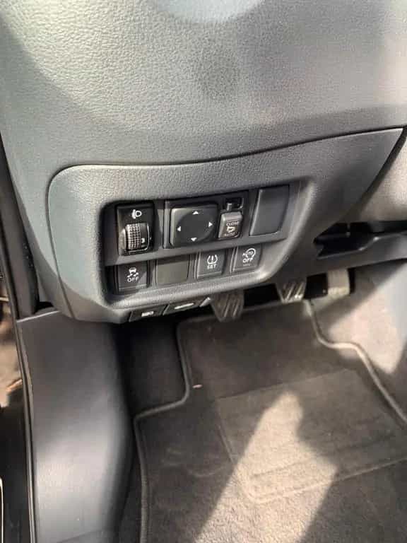 Nissan Juke N-Connecta 6 Gang Pano_Dach 05/2017-photo-15