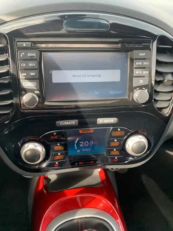 Nissan Juke N-Connecta 6 Gang Pano_Dach 05/2017-photo-22