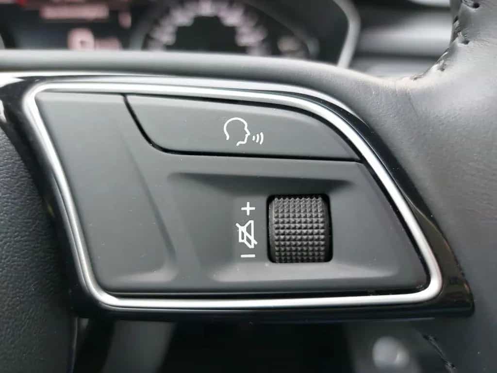 Audi A4 Avant 40 TFSI S tronic S-Line SHZ PDC KAM LED 05/2019-photo-20