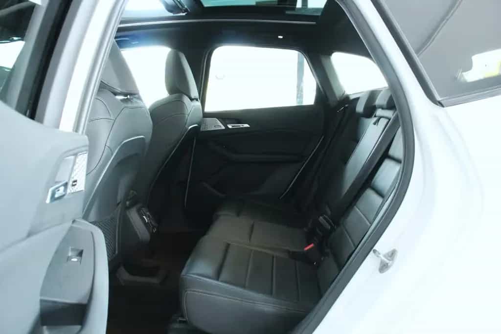 BMW 218 Active Tourer 218i Active Tourer M Sport (U06) *A-LED*HeadUp 03/2024-photo-18