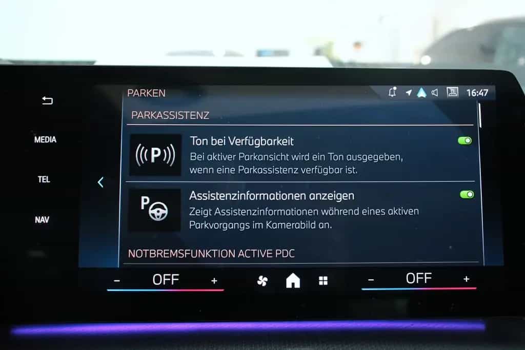 BMW 218 Active Tourer 218i Active Tourer M Sport (U06) *A-LED*HeadUp 03/2024-photo-26