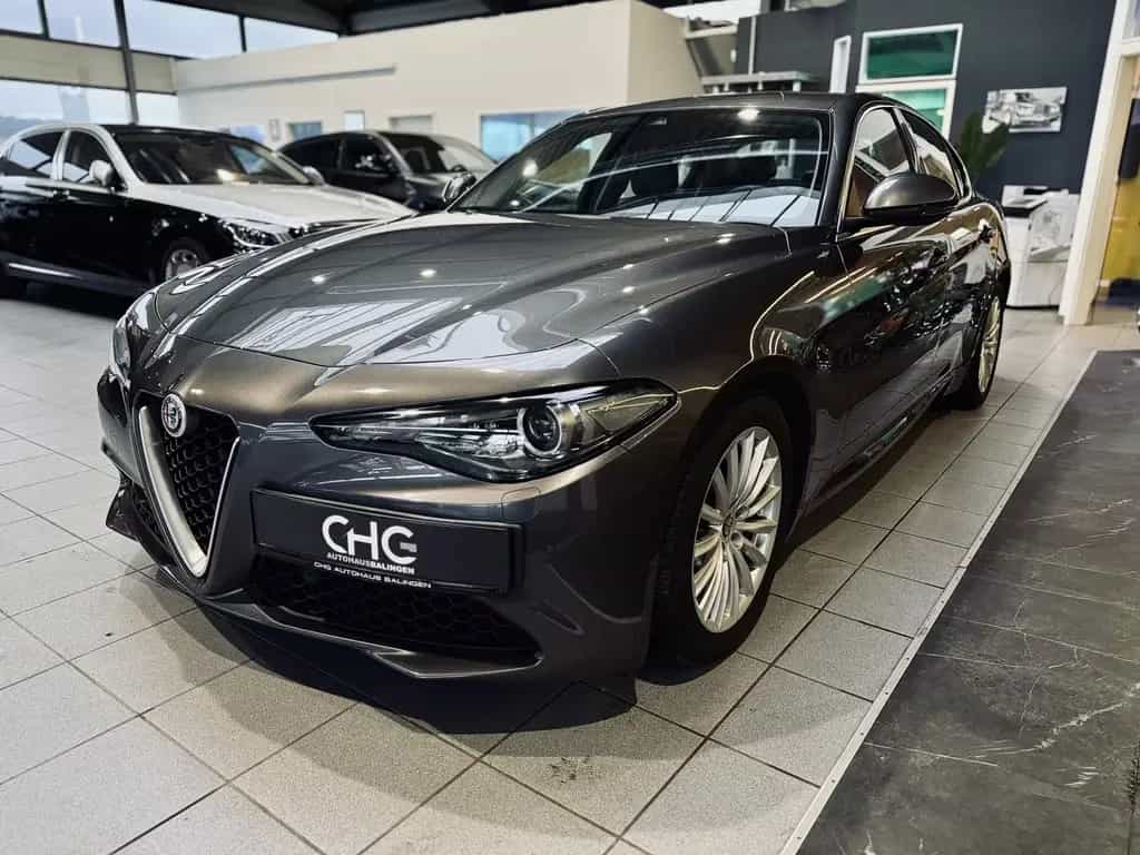 Alfa Romeo Giulia Super |LED|Kamera|SHZ|Xenon| 04/2017-photo-10