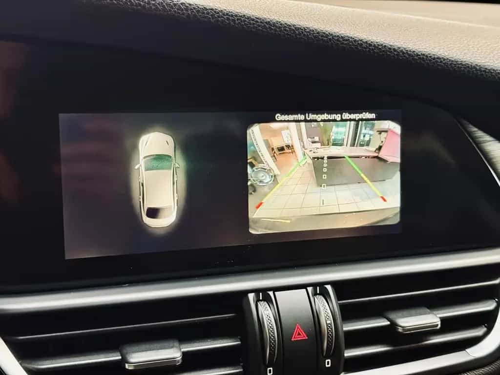 Alfa Romeo Giulia Super |LED|Kamera|SHZ|Xenon| 04/2017-photo-23