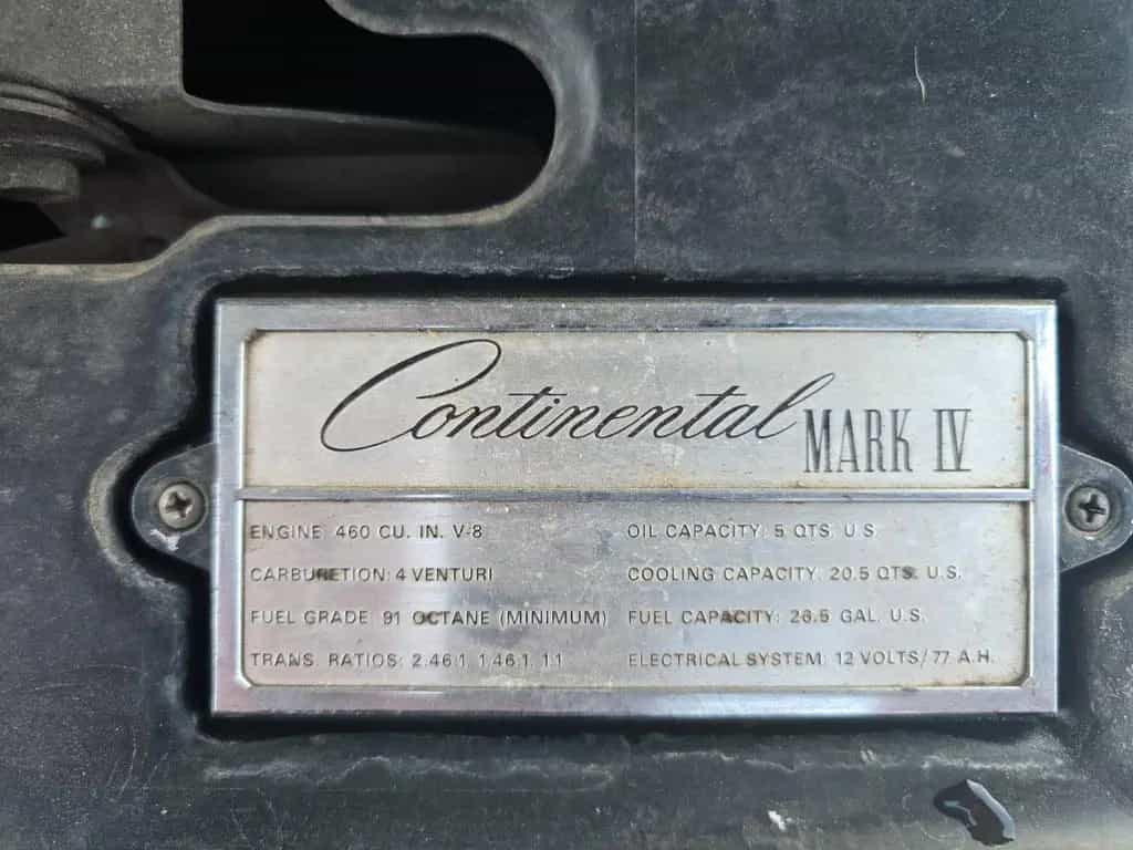Lincoln Continental MK IV 01/1974-photo-14