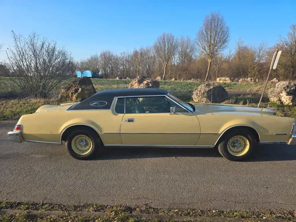 Lincoln Continental MK IV 01/1974-photo-2