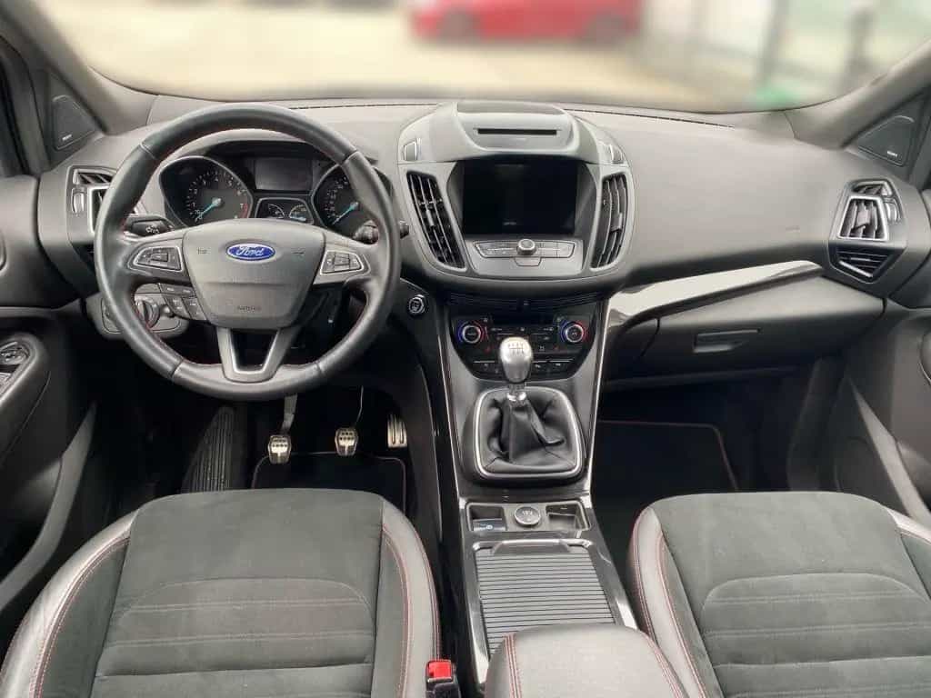Ford Kuga 1.5 EcoBoost 2x4 ST-Line AHK Pano Navi 10/2018-photo-9