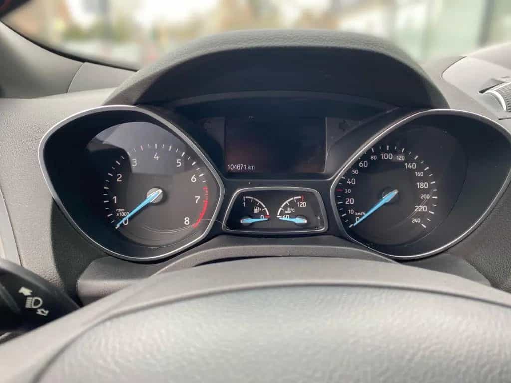Ford Kuga 1.5 EcoBoost 2x4 ST-Line AHK Pano Navi 10/2018-photo-10