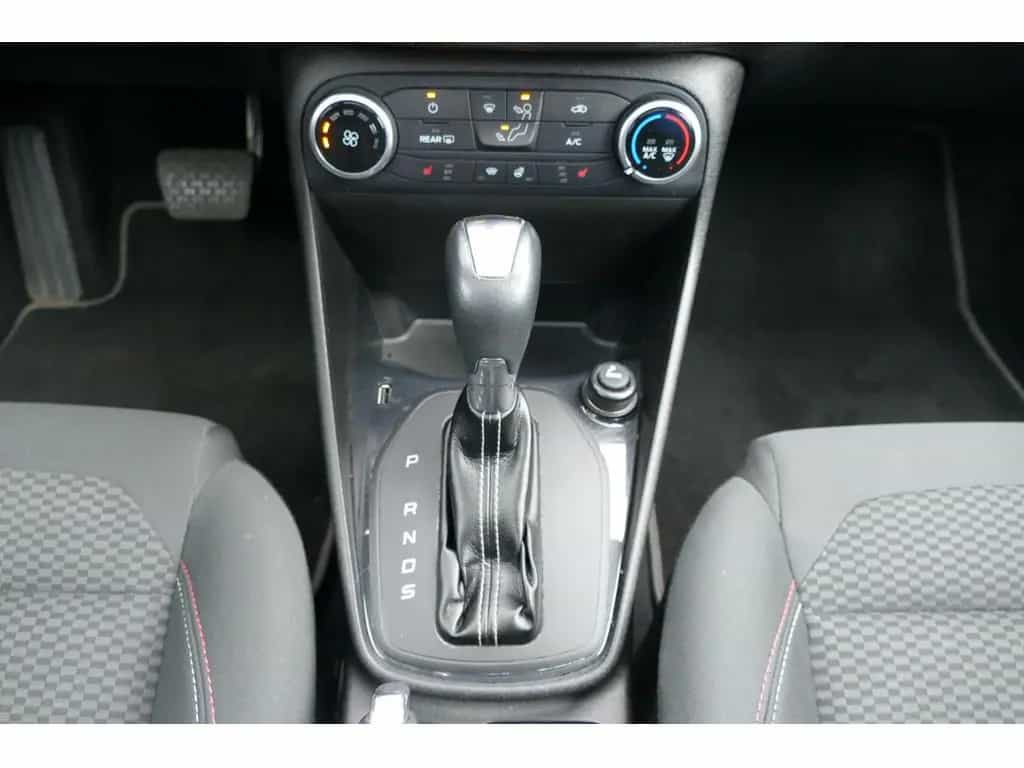 Ford Fiesta 1.0 EcoBoost ST-Line PDC SHZ KAMERA PANO 11/2017-photo-18