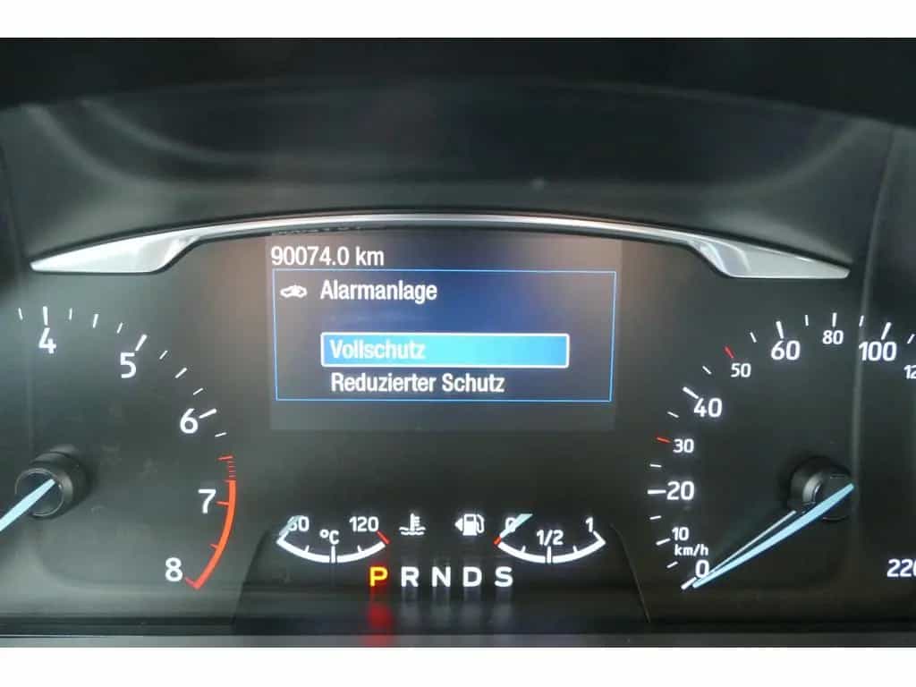Ford Fiesta 1.0 EcoBoost ST-Line PDC SHZ KAMERA PANO 11/2017-photo-24