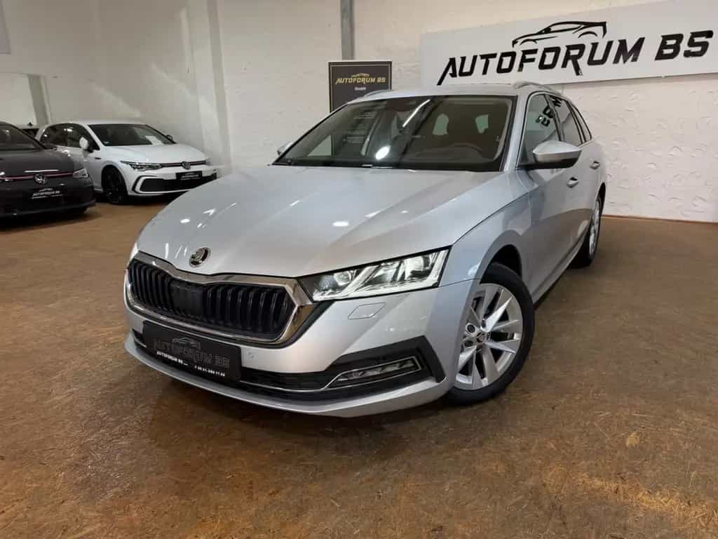 Skoda Octavia Combi Style 2.0TDI DSG/CAM/MATRIX/HEAD-UP 07/2022-photo-0