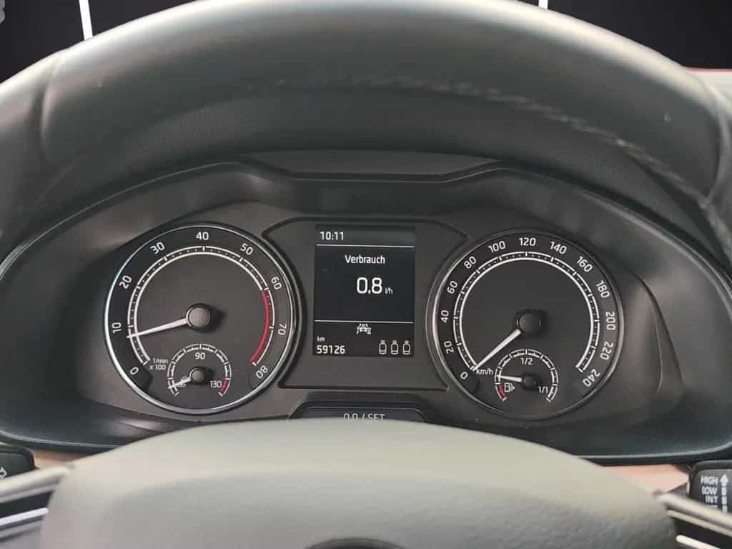 Skoda Kamiq Style LED ACC CarPlay SHZ 8-fach 06/2020-photo-6