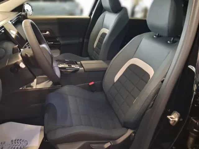 Citroën C5 Aircross PLUS 145 +Navi+LED+Kamera+Pano+ 11/2025-photo-7