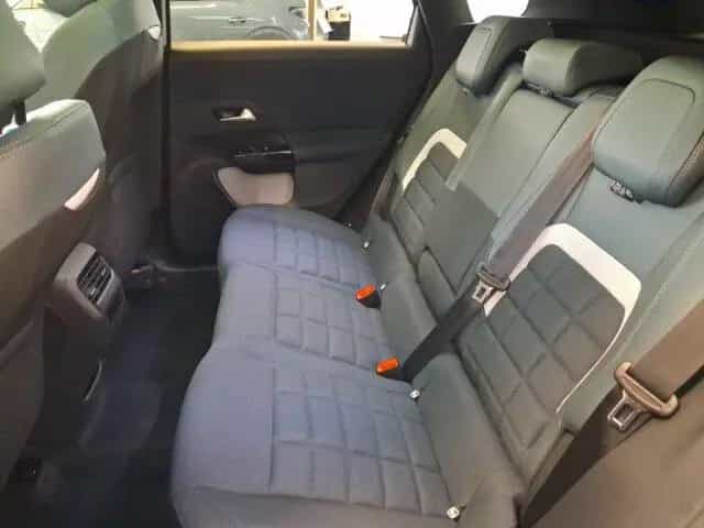 Citroën C5 Aircross PLUS 145 +Navi+LED+Kamera+Pano+ 11/2025-photo-8