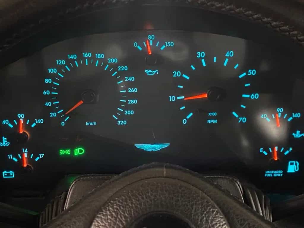 Aston Martin Virage Coupe / seit 25 Jahren beim Zweitbesitzer 11/1991-photo-17