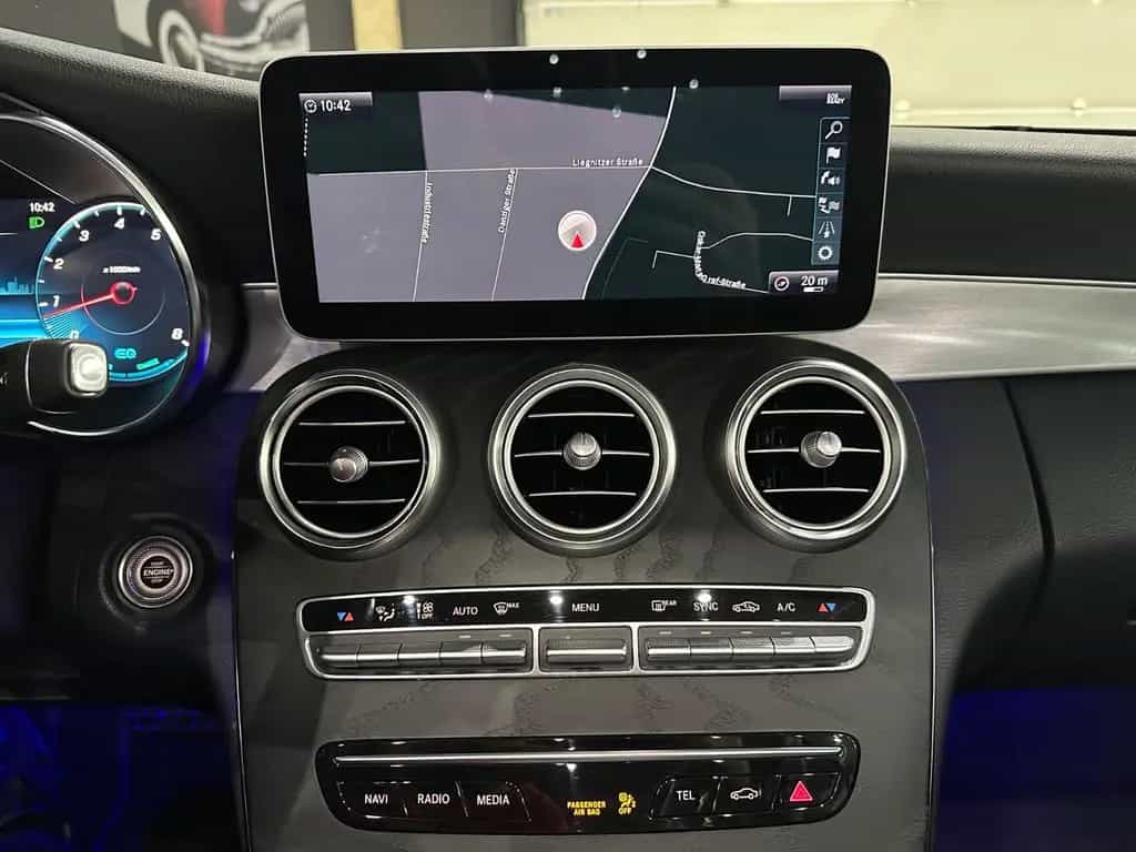 Mercedes-Benz C-Class 200 Cabrio 9G-Tronic AMG / Night-Paket/Airscaf 01/2020-photo-7