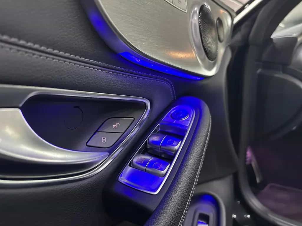 Mercedes-Benz C-Class 200 Cabrio 9G-Tronic AMG / Night-Paket/Airscaf 01/2020-photo-18